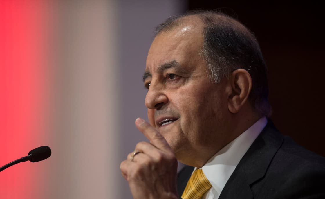 Investors oust Ghasemi as Air Products Chair amid clean hydrogen challenge