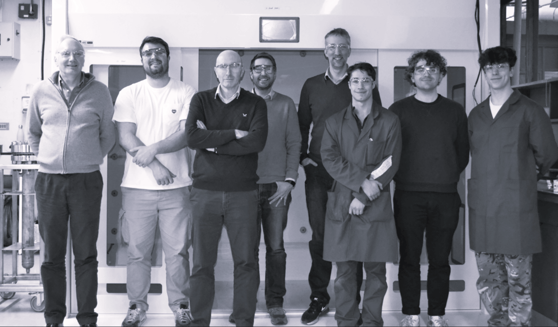 Clyde Hydrogen demonstrates decoupled electrolysis process and launches funding round