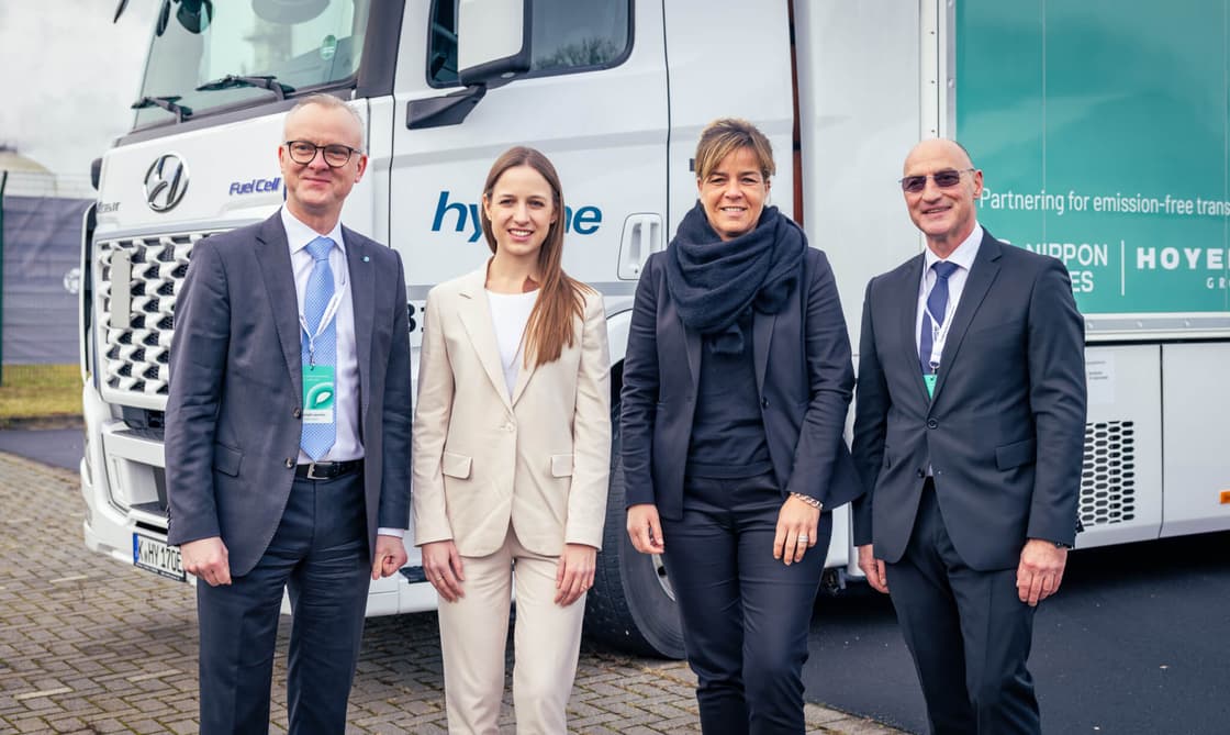 Nippon Gases and HOYER to deploy hydrogen-powered truck for dry ice logistics