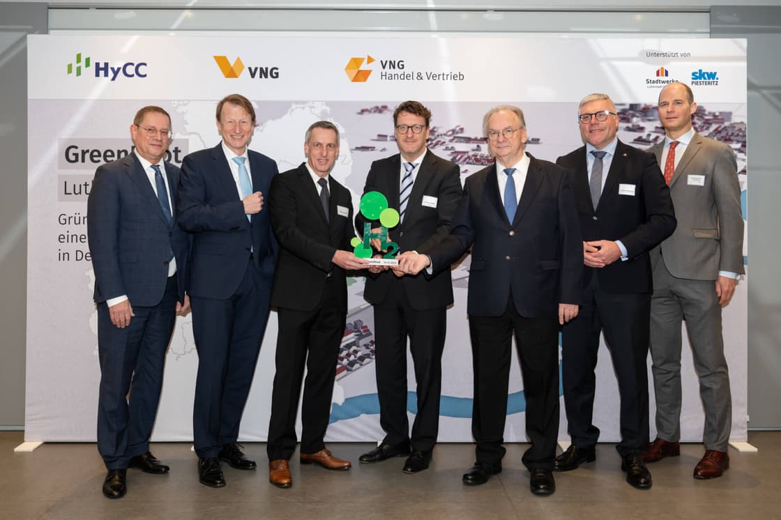 VNG and HyCC announce 500MW green hydrogen facility targeting 2029 launch