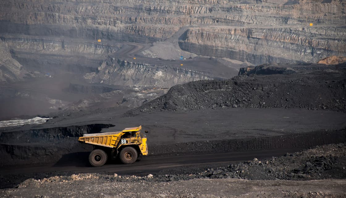 Hy2Gen to supply hydrogen-based ammonia to local mining explosives manufacturer