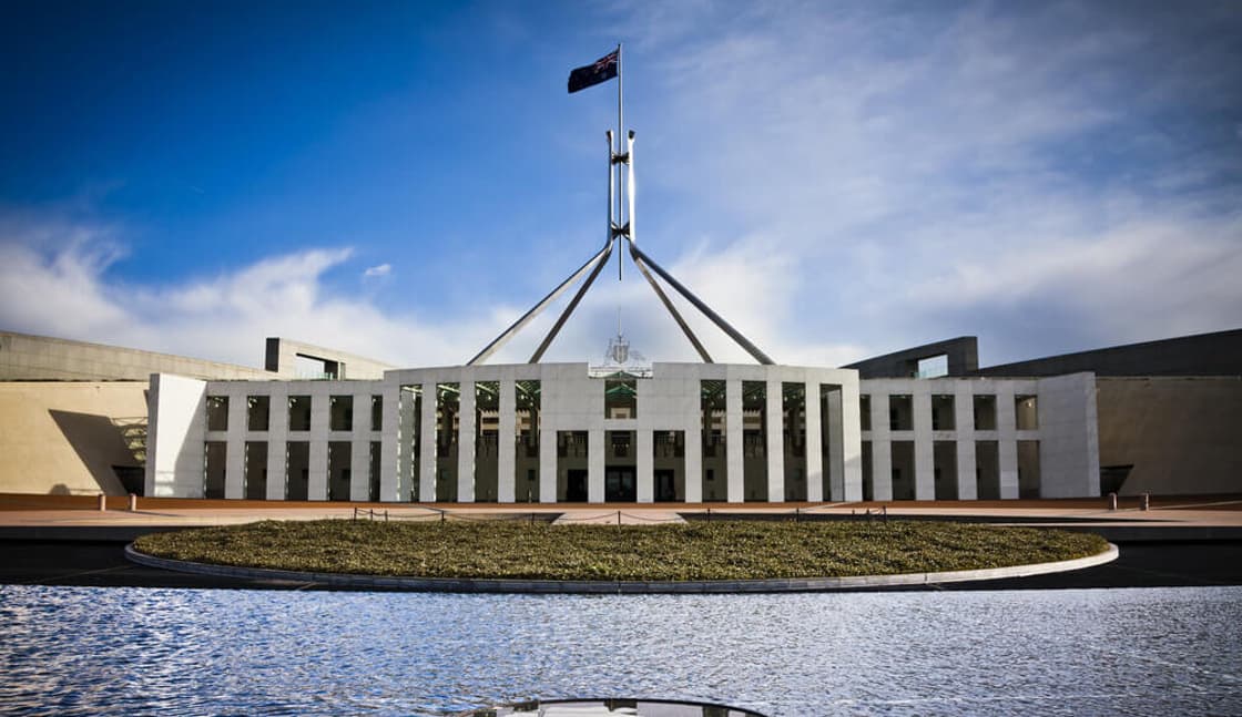 Australian Senate passes green hydrogen tax credits as uncertainty rises