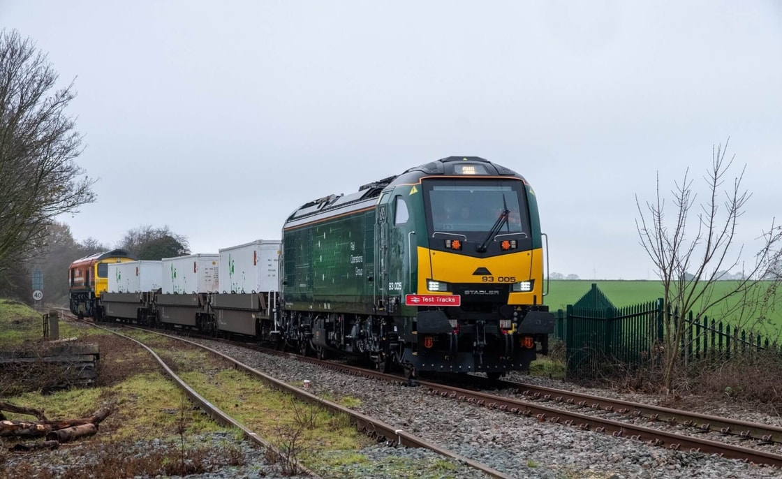 Hydrogen transported by rail for the first time in UK Network Rail trial