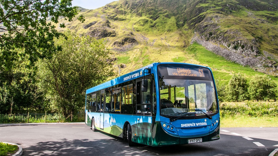 Transport for Wales plans hydrogen bus trial in Swansea
