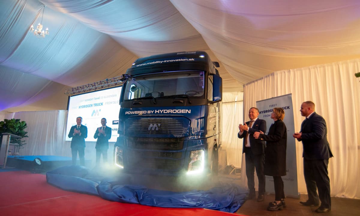 METRANS Group and MIP Launch Hydrogen-Powered Truck Test in Slovakia
