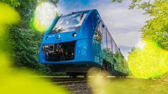 Alstom hydrogen train receives European Railway Award 2021