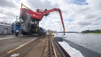 Hydrogen-powered barges planned for the Rhine