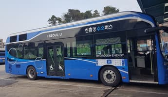 Hydrogen buses operating in Seoul