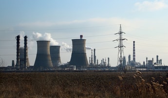 Major Romanian oil refinery to cut emissions with hydrogen