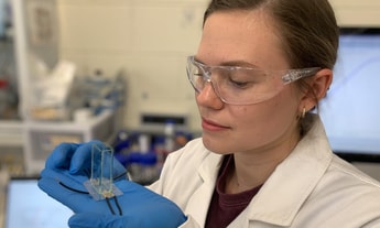 RMIT research finds sound waves boost green hydrogen production by 14 times