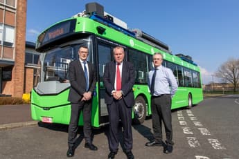 Wrightbus welcomes Government Official to showcase hydrogen’s pivotal role in a green economy