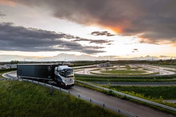 Daimler, Shell to accelerate hydrogen truck rollout with extensive refuelling network plans