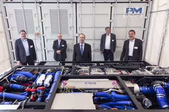 Proton Motor welcomes Bavarian Deputy Prime Minister for presentation of its new hydrogen fuel cell system