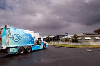 Hyzon Motors deploys hydrogen-powered waste collection truck in Australia