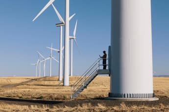 first-set-of-wind-turbines-delivered-to-neom-green-hydrogen-company