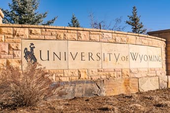 university-of-wyoming-receives-10m-from-doe-to-head-hydrogen-production-project