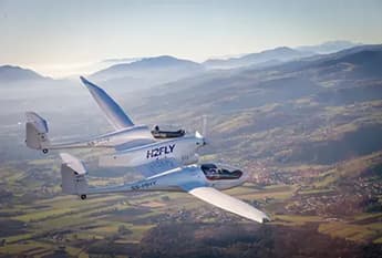 Hydrogen-powered HY4 aircraft sets new world-record