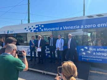 Solaris set to deliver 90 hydrogen-powered buses to Venice