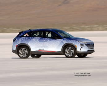 Hyundai NEXO attempts new speed records