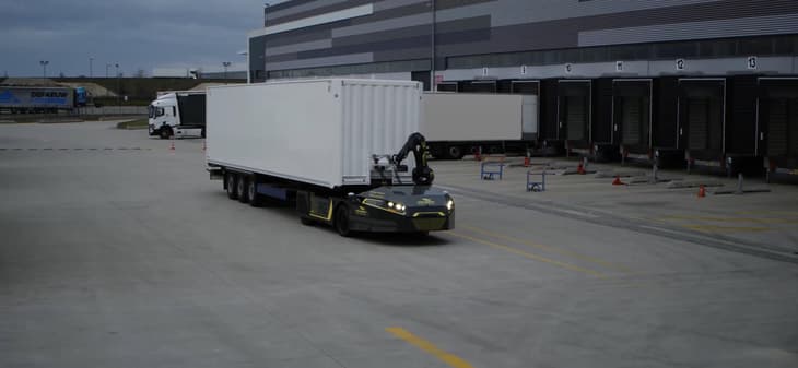 Hydrogen-powered autonomous tractor set to transform logistics