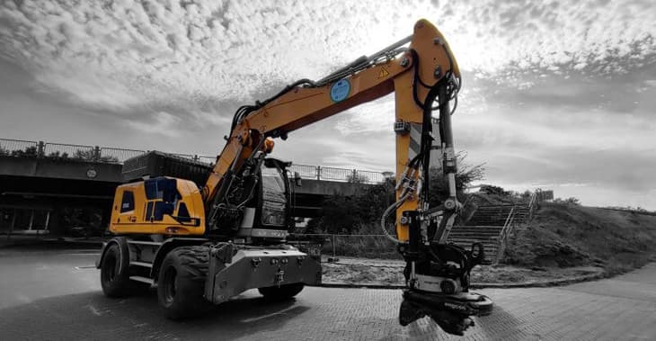 zepp.solutions fuel cell systems used in hydrogen-powered excavator conversion