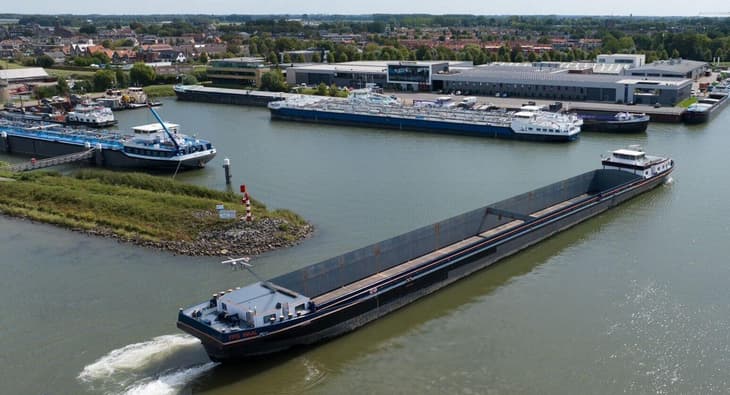 FPS launches second hydrogen-powered inland vessel