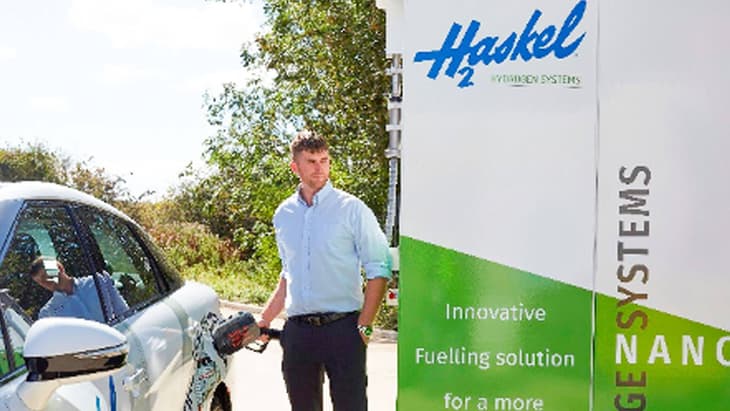 Starting your small FCEV fleet: Affordable, scalable hydrogen fuelling