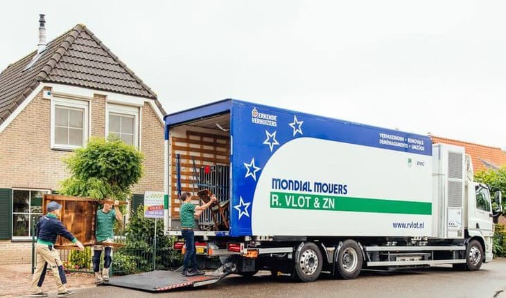 Removal company completes hydrogen assisted move