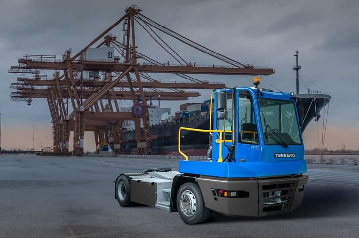 Terberg unveils hydrogen yard tractors