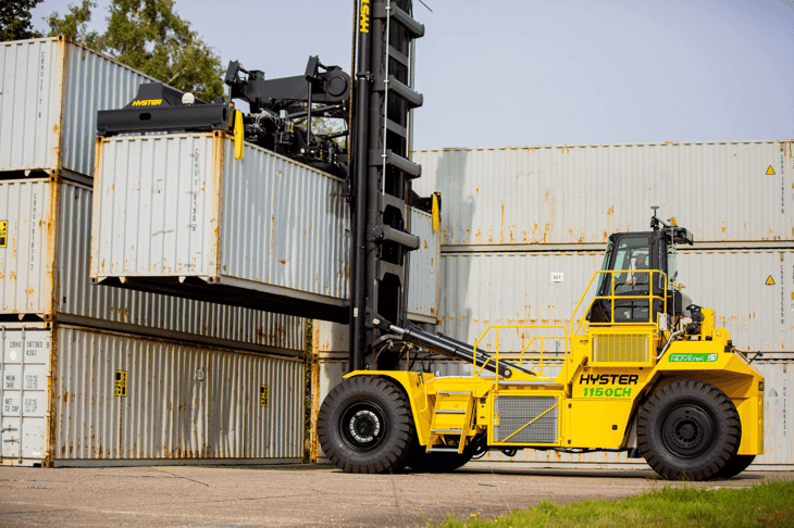 Hydrogen-powered top-pick container handler trials at the Port of Los Angeles