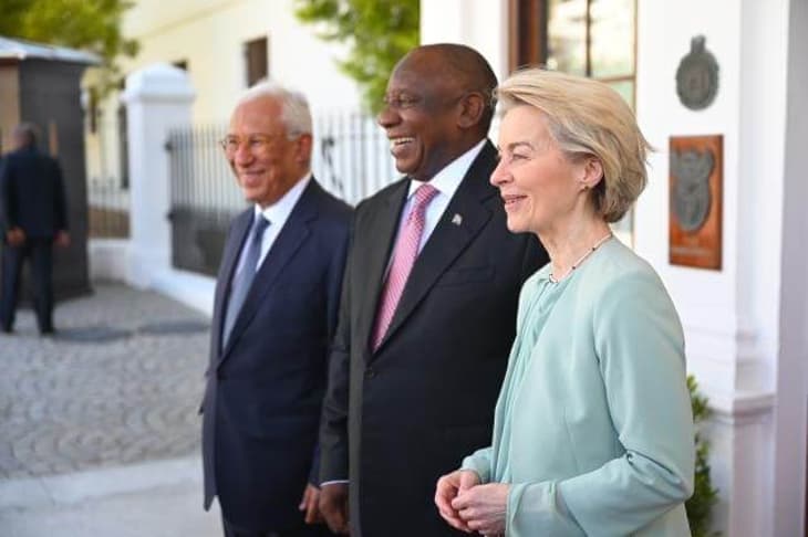 Europe targets South Africa green hydrogen in clean energy investment package