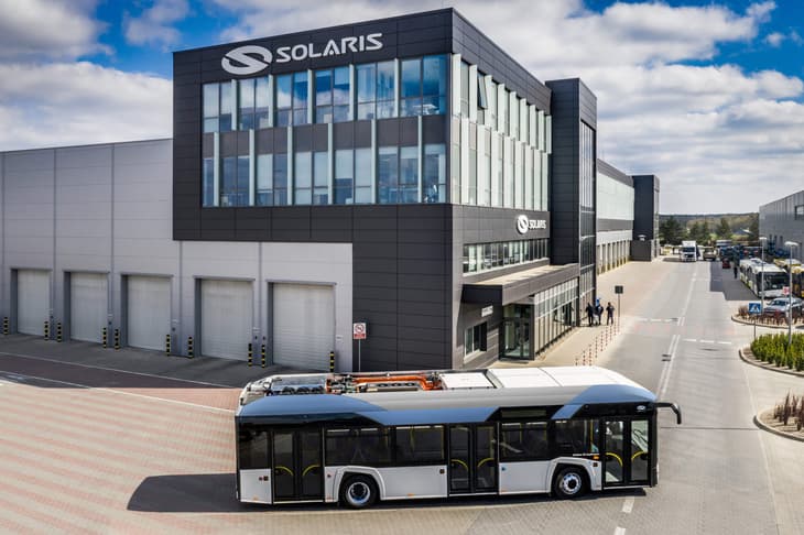 solaris-orders-ballard-fuel-cell-engines-to-support-european-hydrogen-bus-rollout