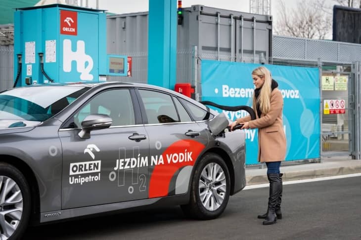 ORLEN launches hydrogen refuelling station in Prague