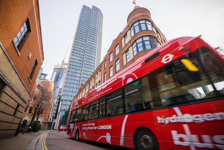 New project to deploy 100 hydrogen buses in Australian cities