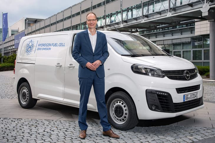 opel-unveils-new-fuel-cell-electric-vehicle-with-a-range-of-400km