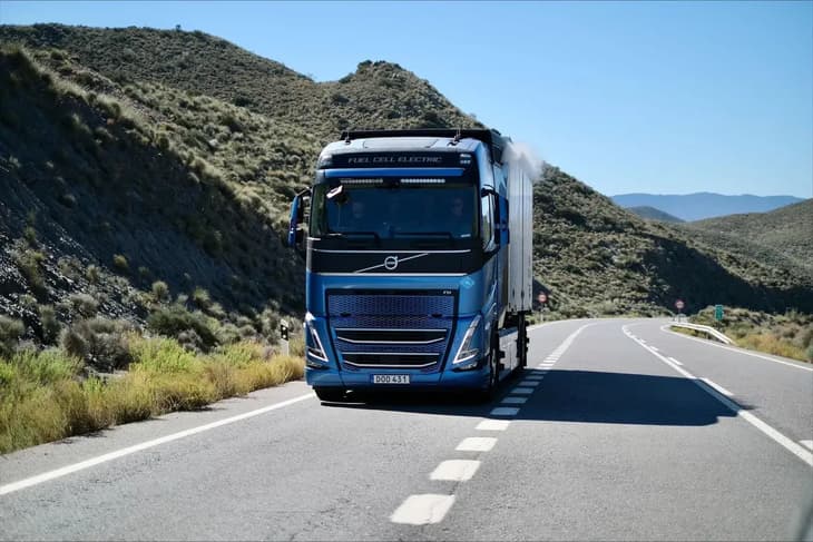 Decarbonising heavy-duty transport: Why hydrogen must stay in the race