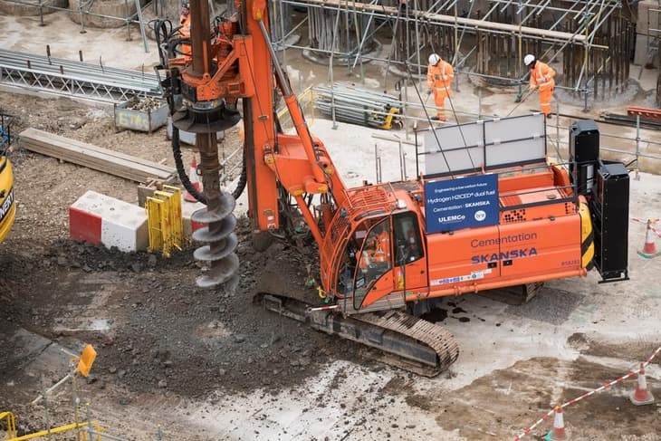 Hydrogen dual-fuel piling rig trialled HS2 construction site