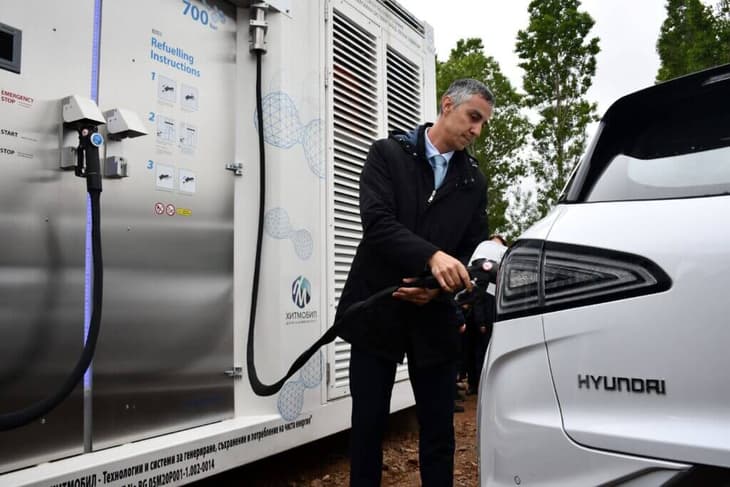 First hydrogen refuelling station opens in Bulgaria