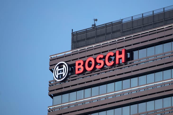 Bosch starts fuel cell mass-production targeting €5bn of hydrogen tech sales by 2030