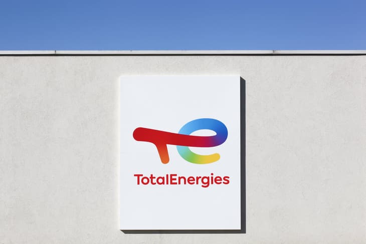 TotalEnergies seeks 500,000 tonnes of green hydrogen per year for European refineries