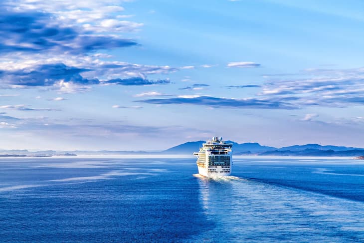Hydrogen fuel cells to power Royal Caribbean Group’s next generation of luxury cruise ships