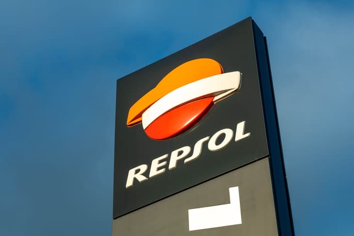 Repsol cuts 2030 hydrogen capacity target by up to 60%