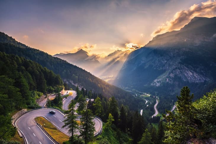Proton Motor to deliver HyCabinet unit to Swiss emergency power provider
