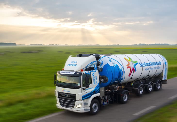 Hydrogen-powered truck now delivering milk in the Netherlands