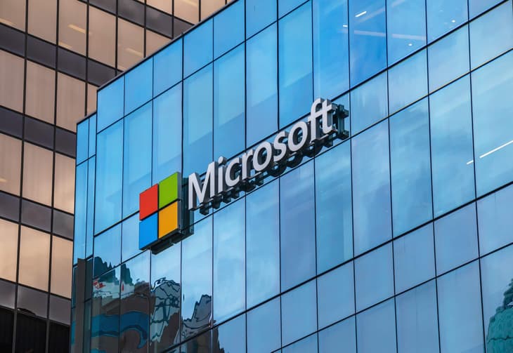 sneak-peek-microsoft-on-powering-its-data-centres-with-hydrogen-fuel-cells