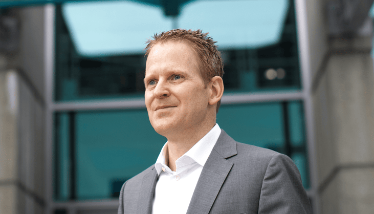 Ballard restructures: Job cuts, executive changes, strategic shift in China