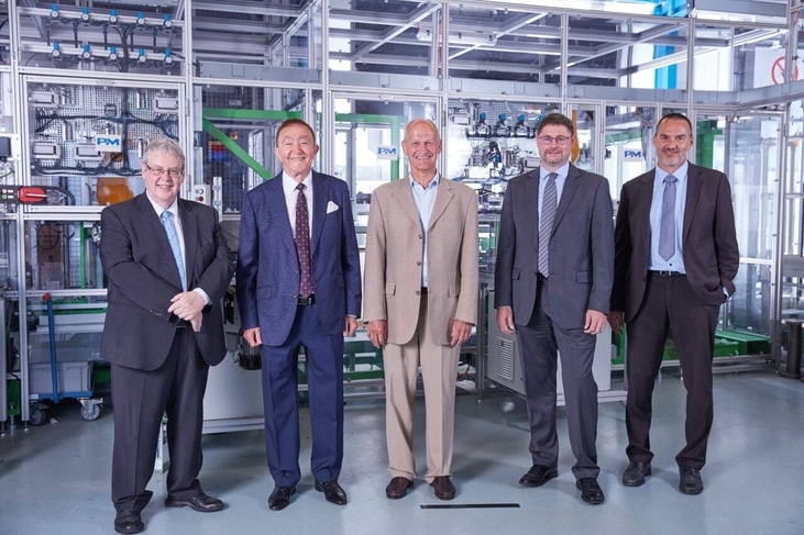 Proton Motor receives Green Economy Mark award