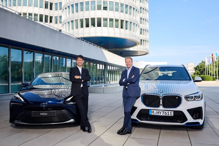 BMW will launch a hydrogen FCEV in 2028 under Toyota collaboration
