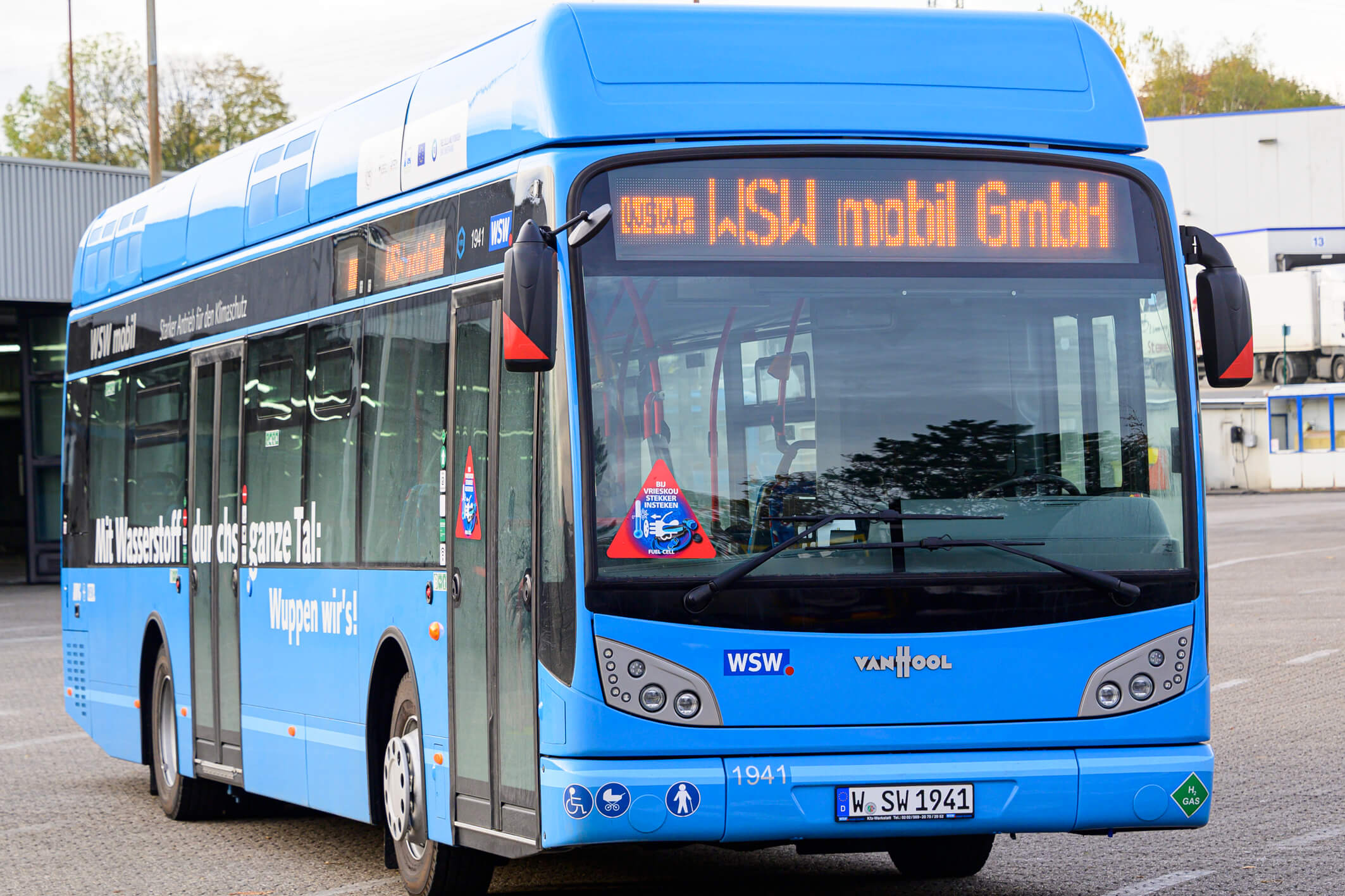 Germany deploys 40 more hydrogen buses