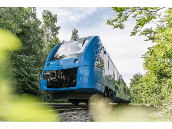 €190m order to bring hydrogen trains to regions in France - Vimarsana News